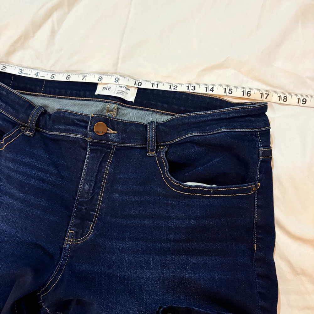 BKE Payton Mid-Rise Bootcut Jeans Dark Wash Universal Fit 33 x 29.5 Womens - Picture 8 of 11